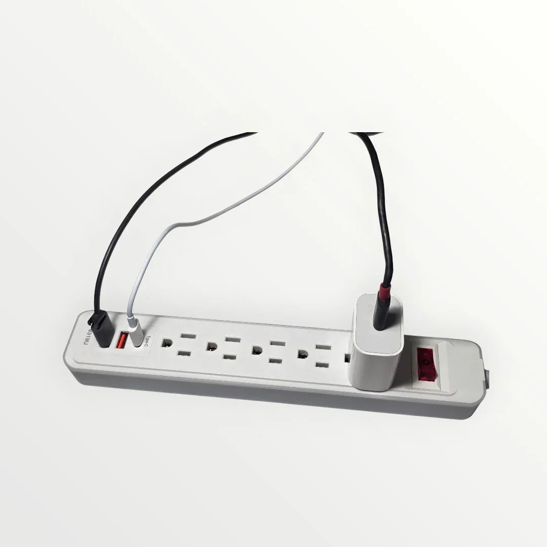 Regleta electrica con proteccion de sobrecarga.