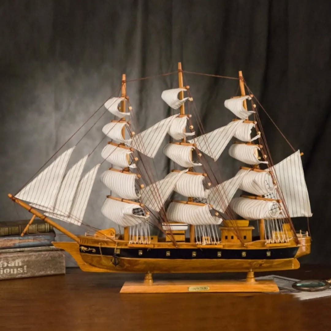 Velero de Madera esto Mediterráneo, 80 cm